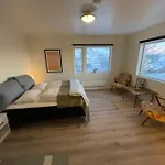 Apartamento Lofoten Aurora Oceanfront 罗弗敦极光海景度假屋 *
