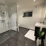 Lofoten Aurora Oceanfront 罗弗敦极光海景度假屋