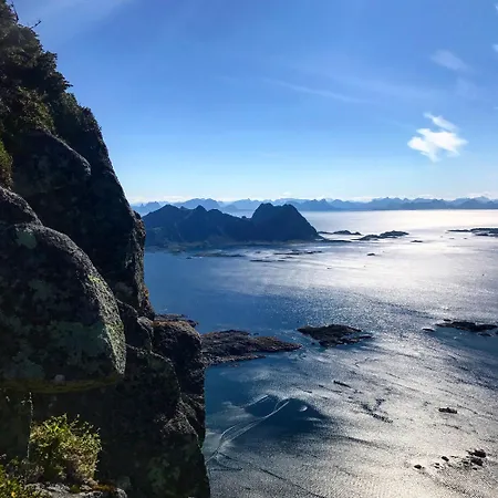 Lofoten Aurora Oceanfront 罗弗敦极光海景度假屋 Å