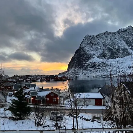 Lofoten Aurora Oceanfront 罗弗敦极光海景度假屋 * Moskenes