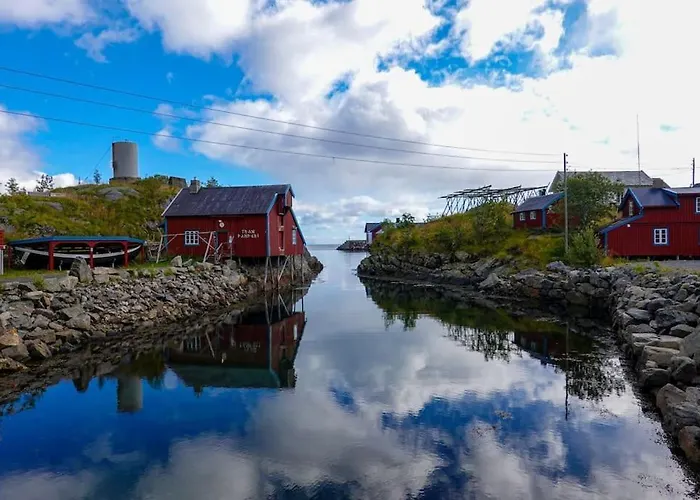 Lofoten Aurora Oceanfront 罗弗敦极光海景度假屋 Апартаменты Москенес