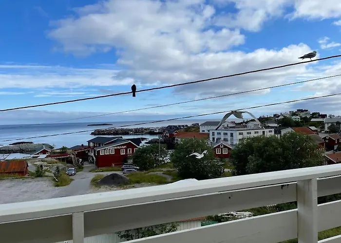 Lofoten Aurora Oceanfront 罗弗敦极光海景度假屋 Апартаменты Москенес