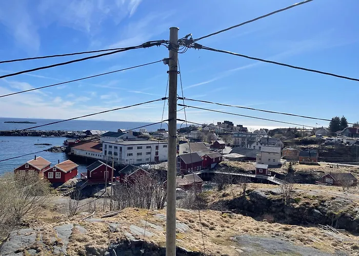 Lofoten Aurora Oceanfront 罗弗敦极光海景度假屋 *