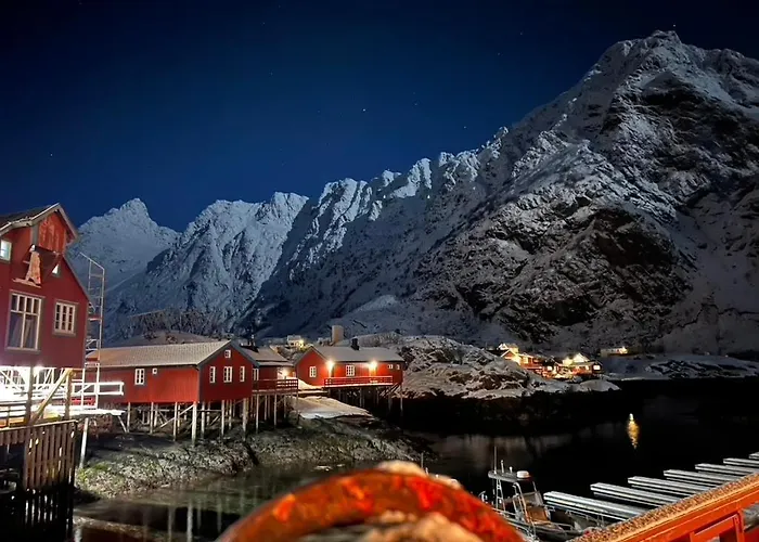 Lofoten Aurora Oceanfront 罗弗敦极光海景度假屋 Appartamento Moskenes