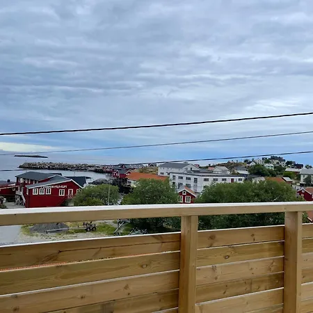 アパート Lofoten Aurora Oceanfront 罗弗敦极光海景度假屋 モスケネス
