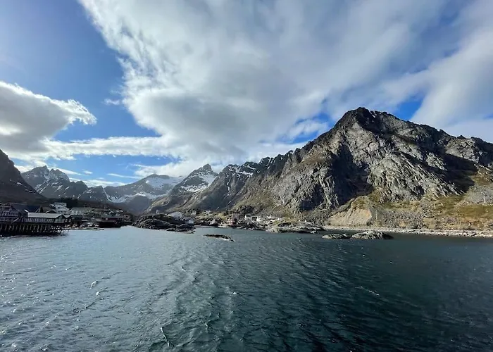 Lägenhet Lofoten Aurora Oceanfront 罗弗敦极光海景度假屋 Moskenes