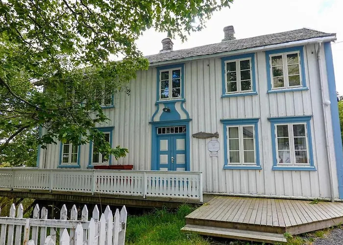 Lofoten Aurora Oceanfront 罗弗敦极光海景度假屋 Lägenhet Moskenes