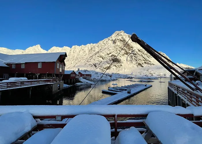 Lägenhet Lofoten Aurora Oceanfront 罗弗敦极光海景度假屋 *