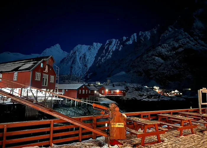 Lofoten Aurora Oceanfront 罗弗敦极光海景度假屋